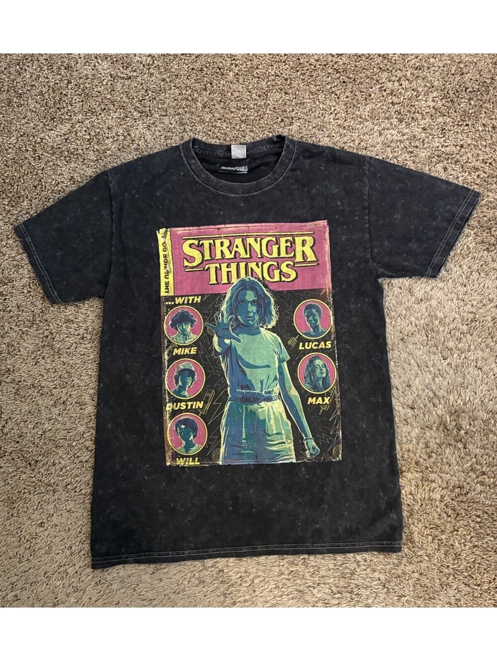 Stranger Things T-Shirt Size M Netflix Eleven